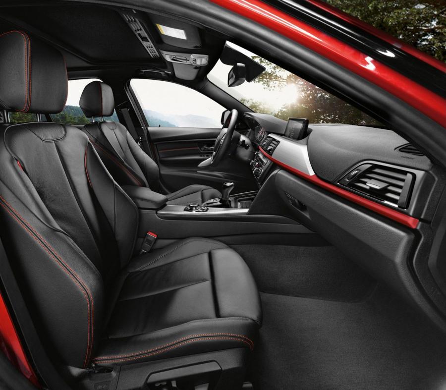  BMW 3-Series 2012 года  (фото 79 из 191)